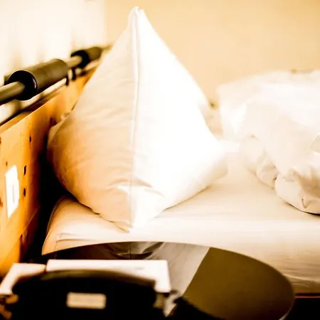 Streiff - The Excelsior 3*