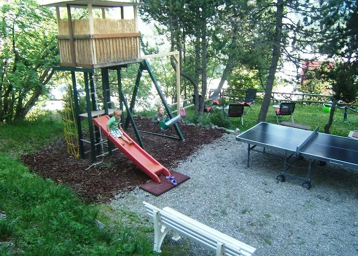 Hotell The Excelsior Ostfluegel 3*