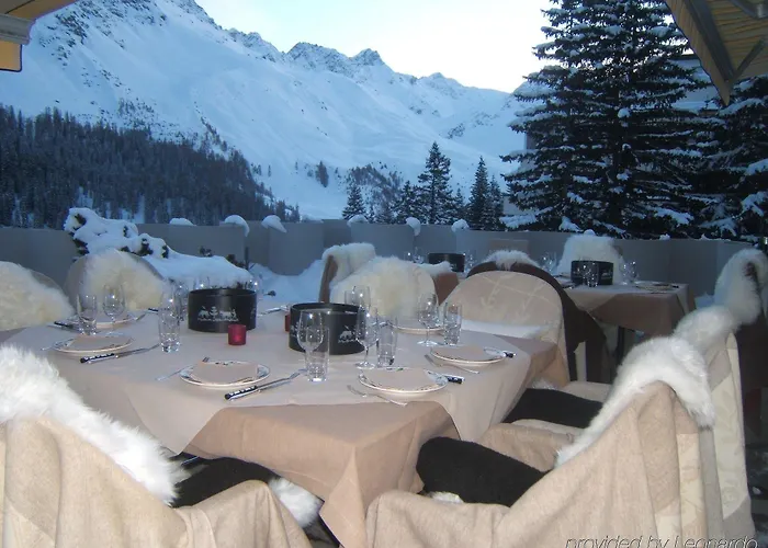 Otel The Excelsior Ostfluegel