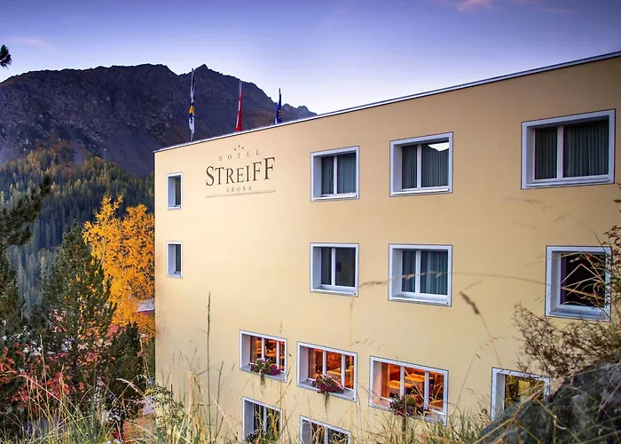 Otel The Excelsior Ostfluegel 3*