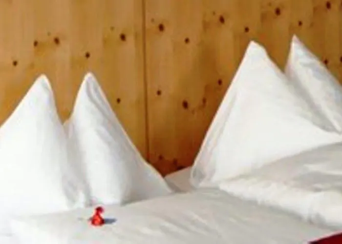 Otel The Excelsior Ostfluegel