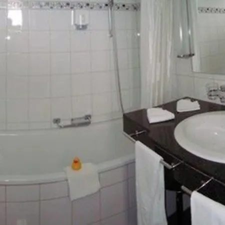 The Excelsior Ostfluegel