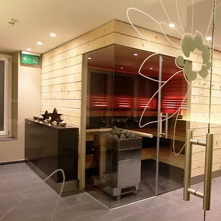 The Excelsior Ostfluegel Отель Ароза