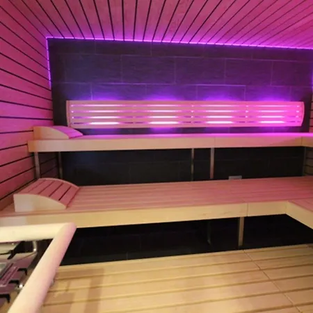 The Excelsior Ostfluegel Отель 3*